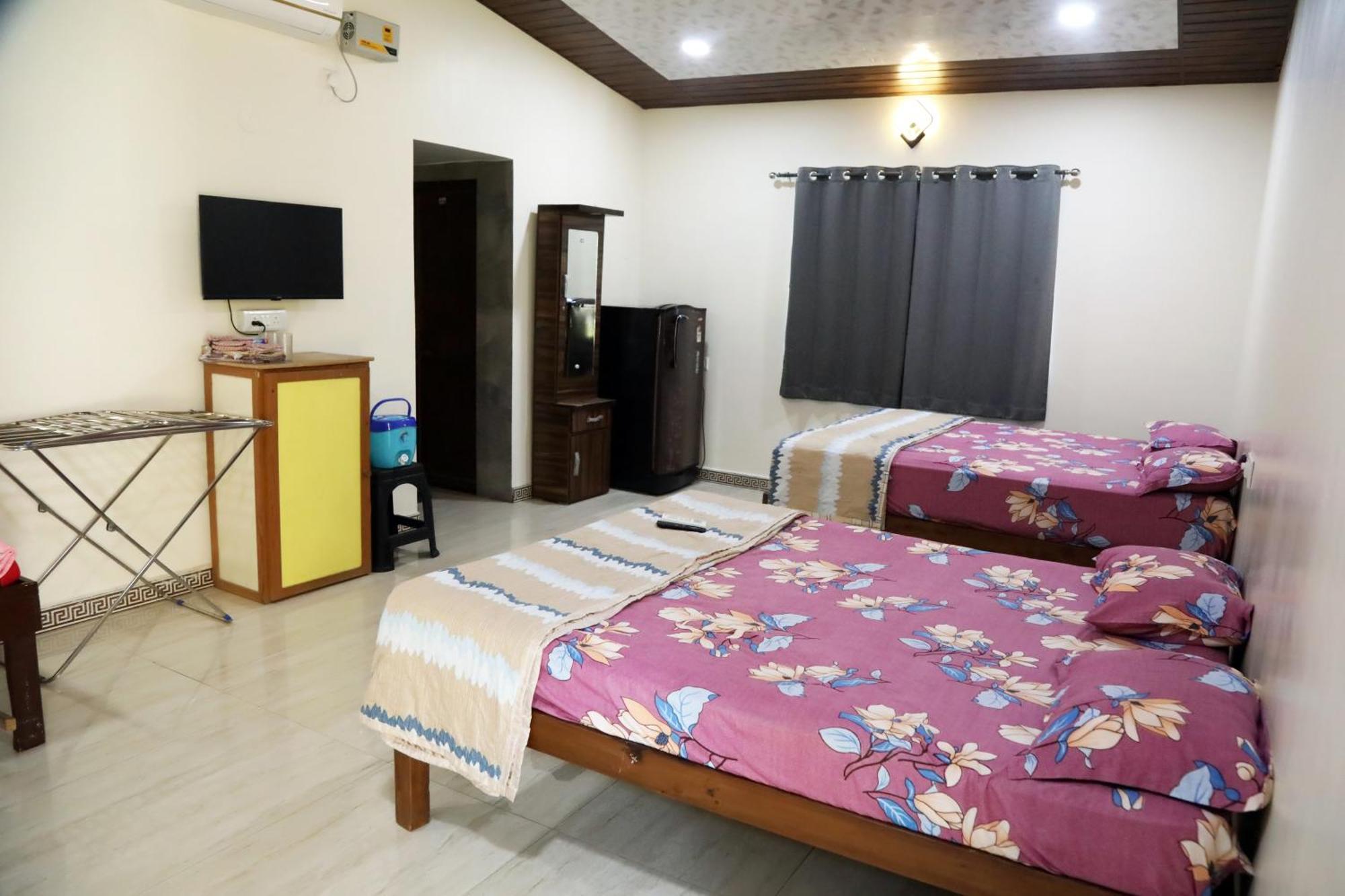 The Royal Ascot Holiday Home Alībāg Δωμάτιο φωτογραφία